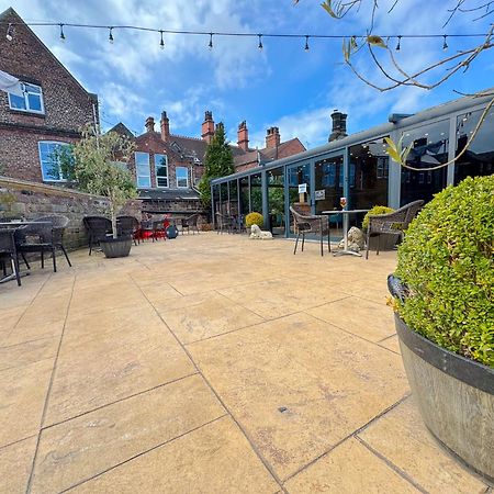 The George Wright Boutique Hotel, Bar & Restaurant Rotherham Extérieur photo
