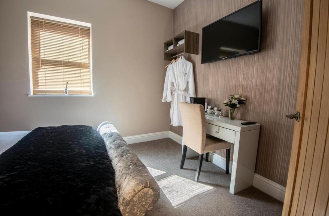 The George Wright Boutique Hotel, Bar & Restaurant Rotherham Extérieur photo