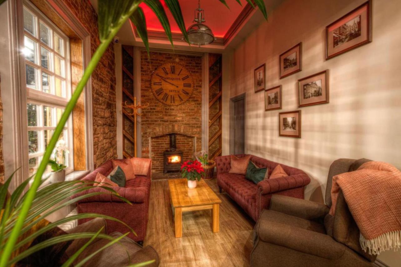 The George Wright Boutique Hotel, Bar & Restaurant Rotherham Extérieur photo